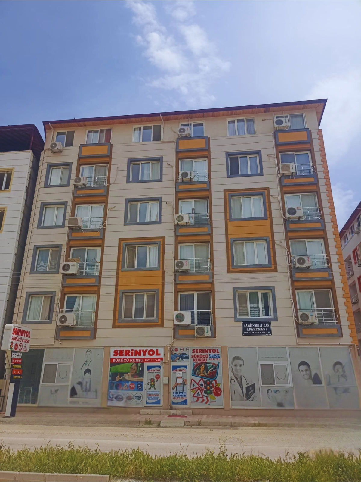Hamit & Seyithan Apartmanı